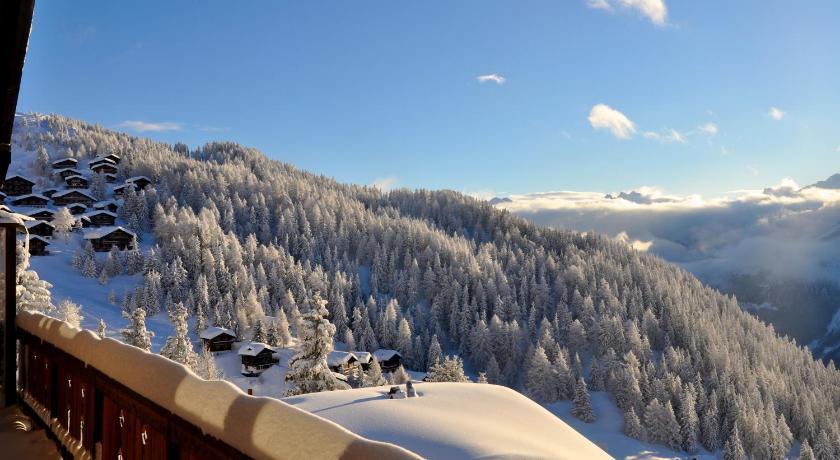 Hotel Slalom Бетмералп Екстериор снимка