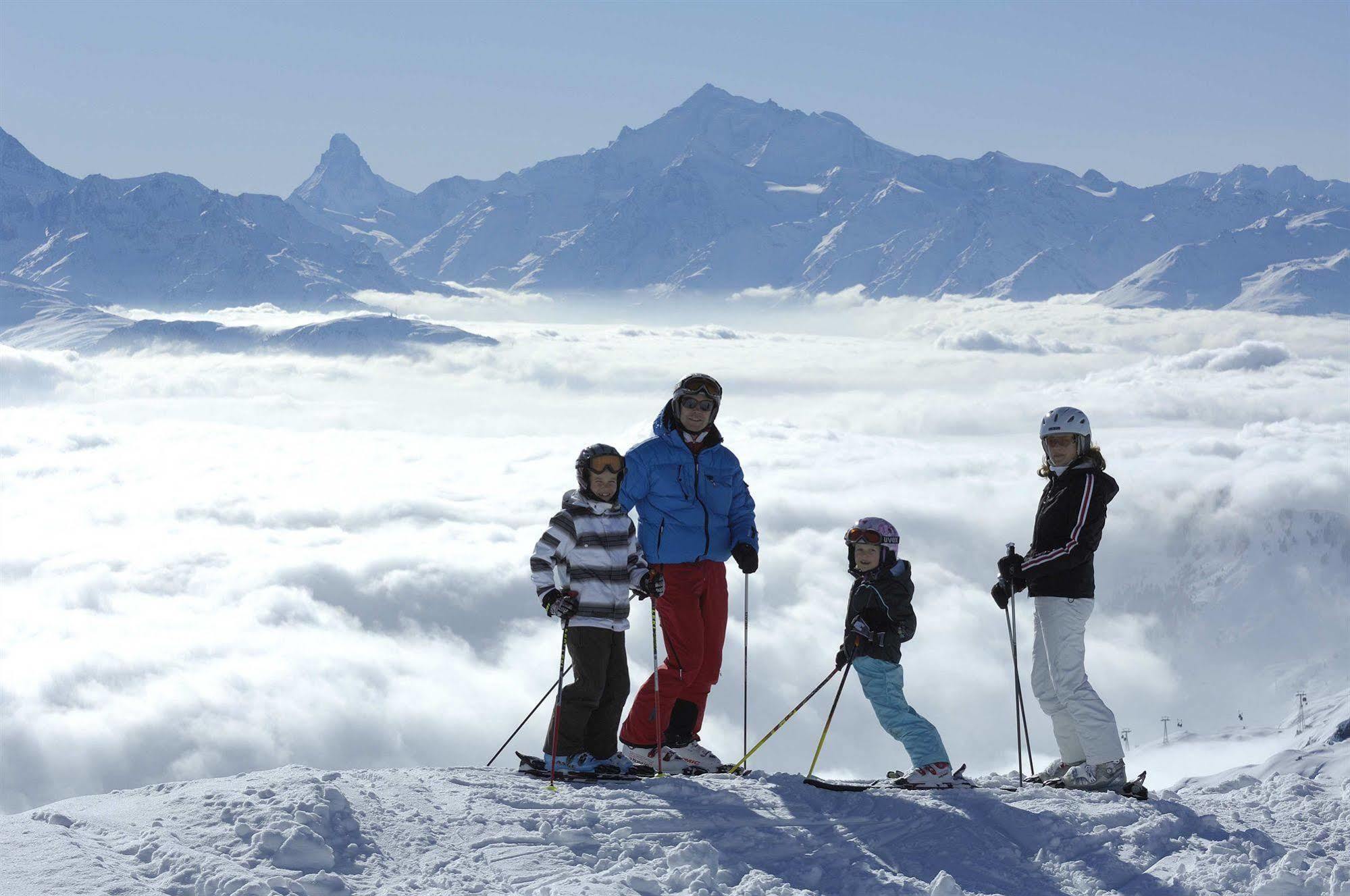 Hotel Slalom Бетмералп Екстериор снимка