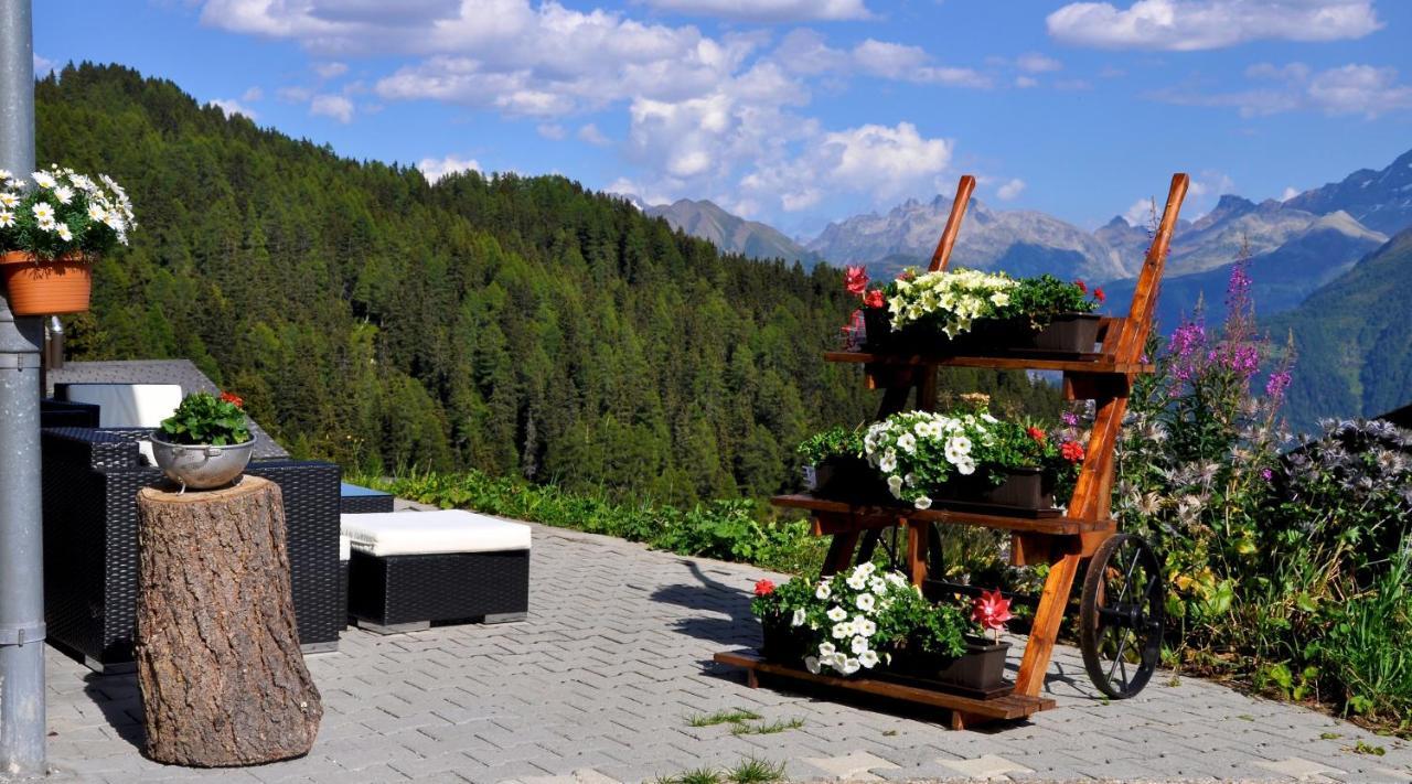 Hotel Slalom Бетмералп Екстериор снимка